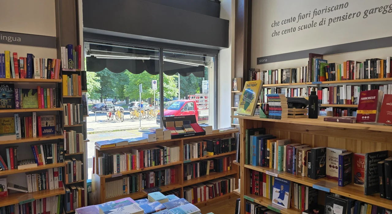 bookshops in milan